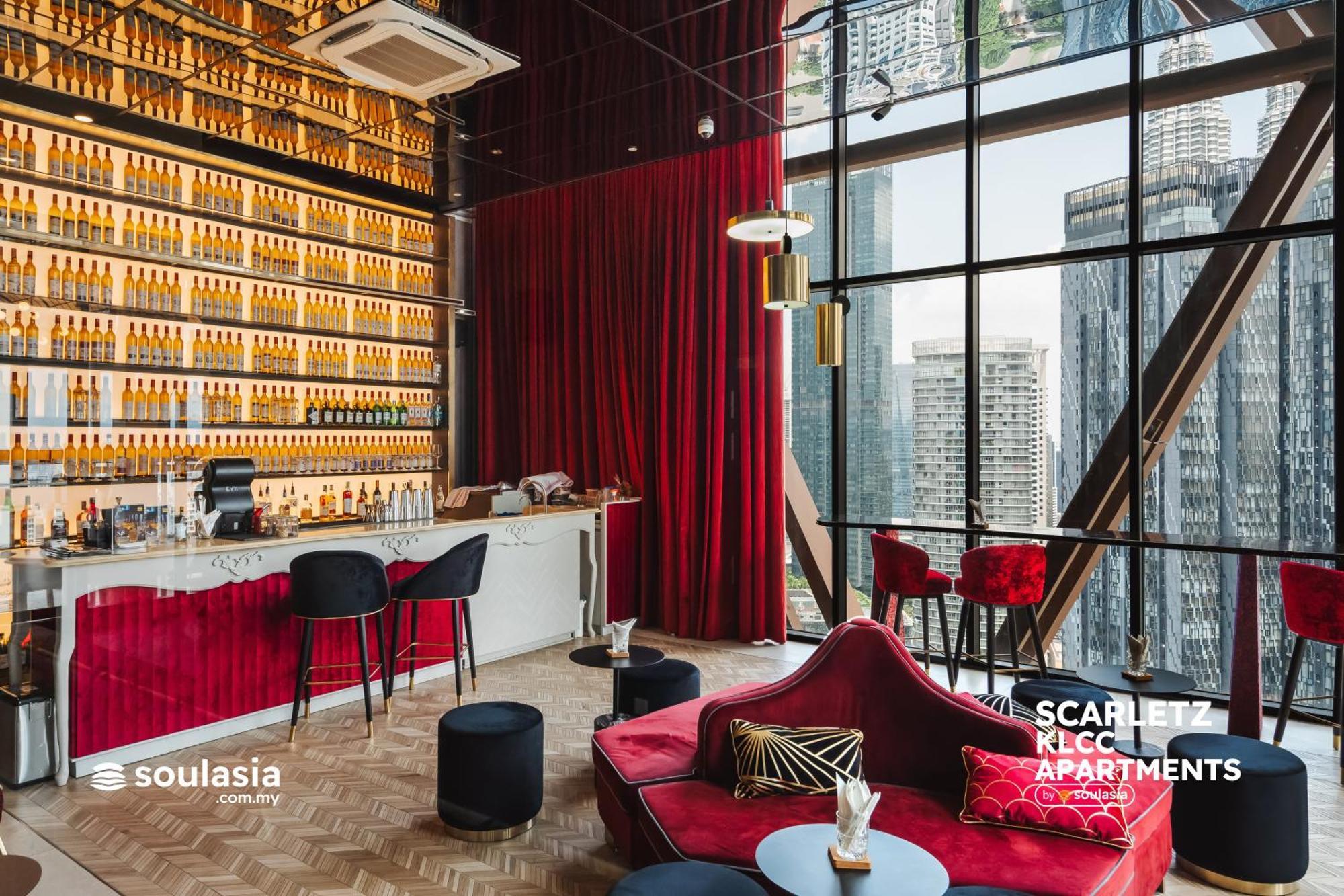 Scarletz Klcc Apartments By Soulasia Куала-Лумпур Экстерьер фото